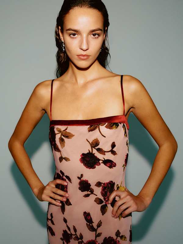 Zahara Dress - Pink Rose