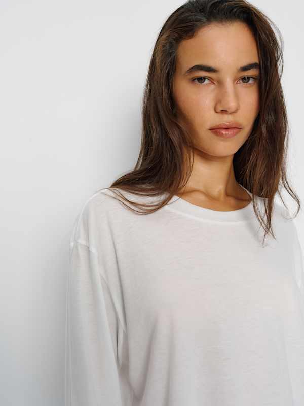 Liam Long Sleeve Oversized Tee - White