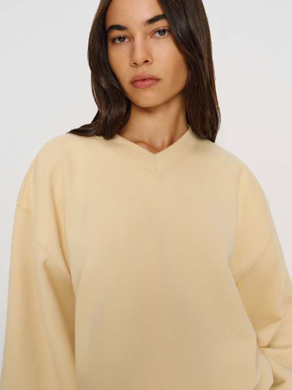 Bowie V Neck Sweatshirt - Blonde