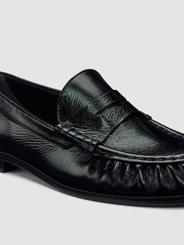 Francine Ruched Loafer - Black Crinkle Patent