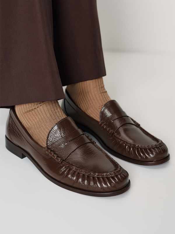 Francine Ruched Loafer - Espresso Crinkle Patent
