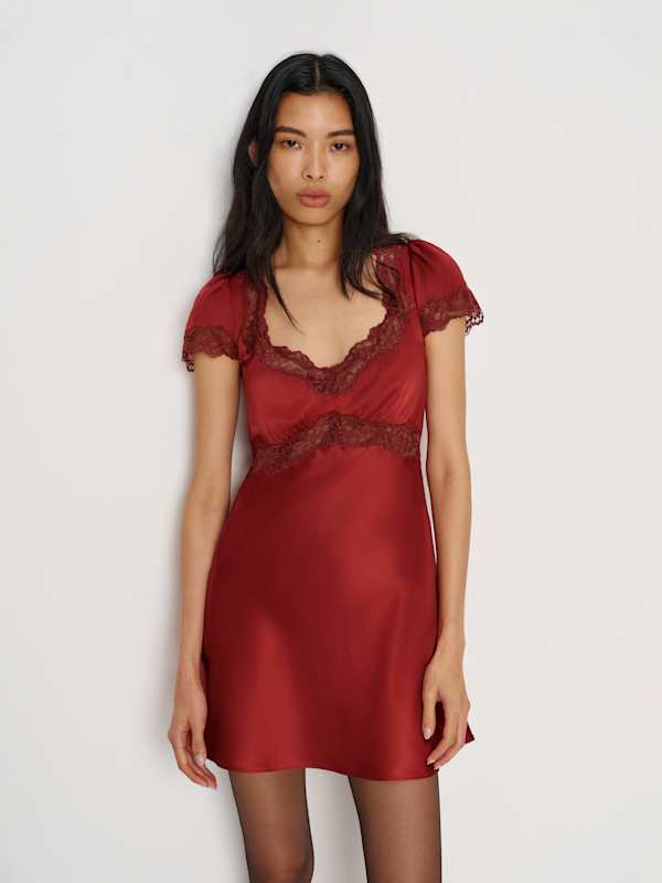 Romi Silk Dress - Sangre