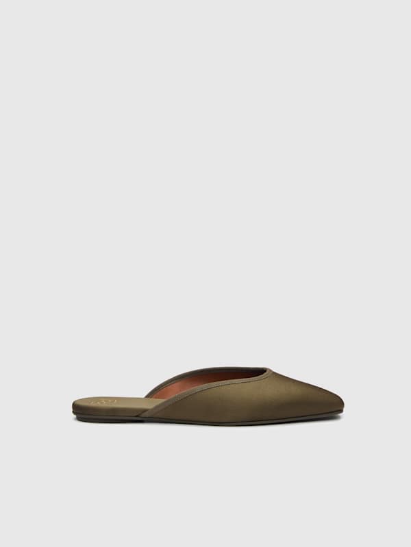 Priya Flat Mule - Pickle Satin