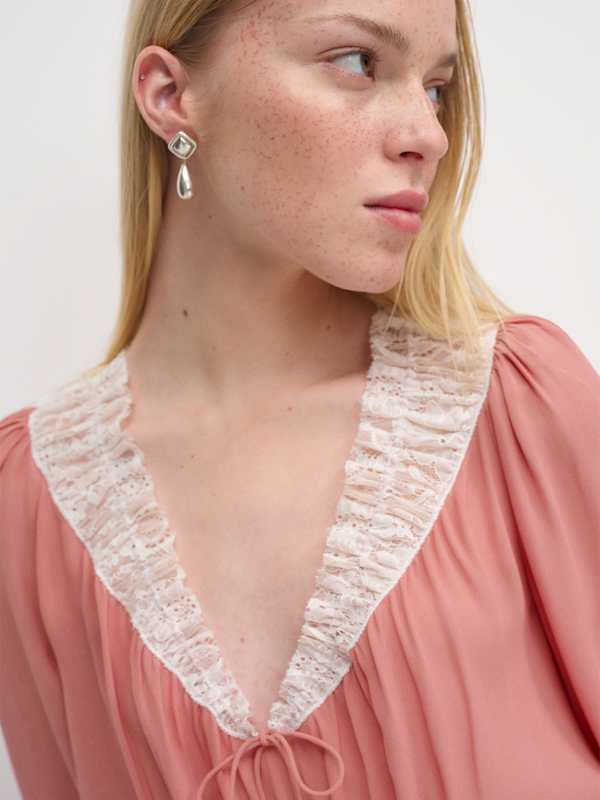 Rosalinda Top - Dried Rose