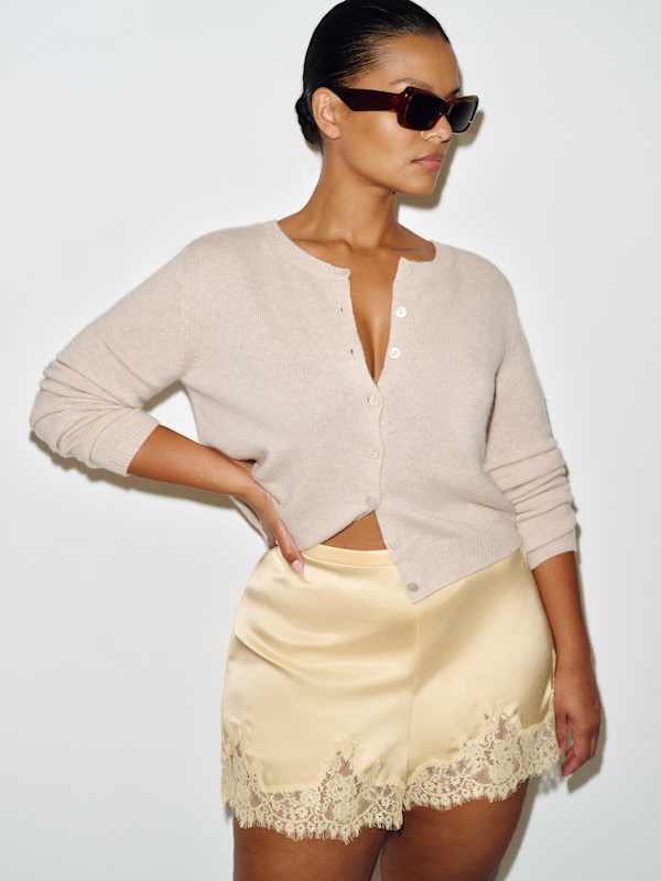 Fern Satin Short Es - Parmesan