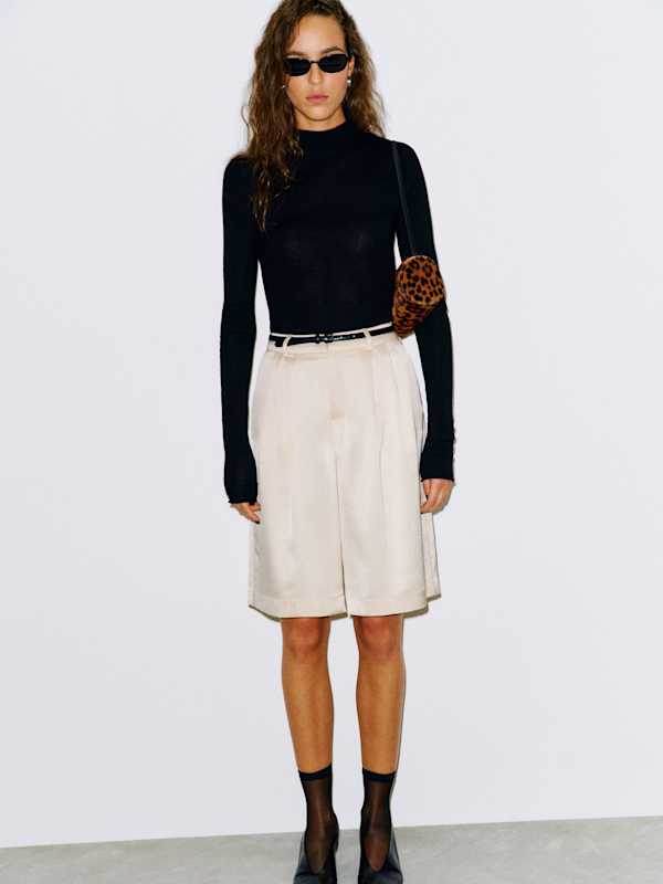 Drew Satin Short - Almond