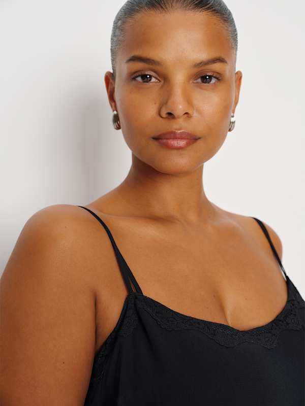 Allis Dress Es - Black