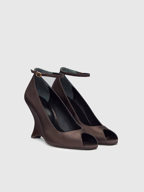 Cheri Wedge - Chocolate Satin