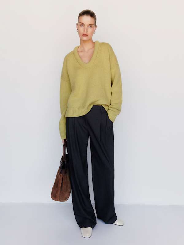 Jonie Cashmere Oversized Scoop Neck - Lemongrass
