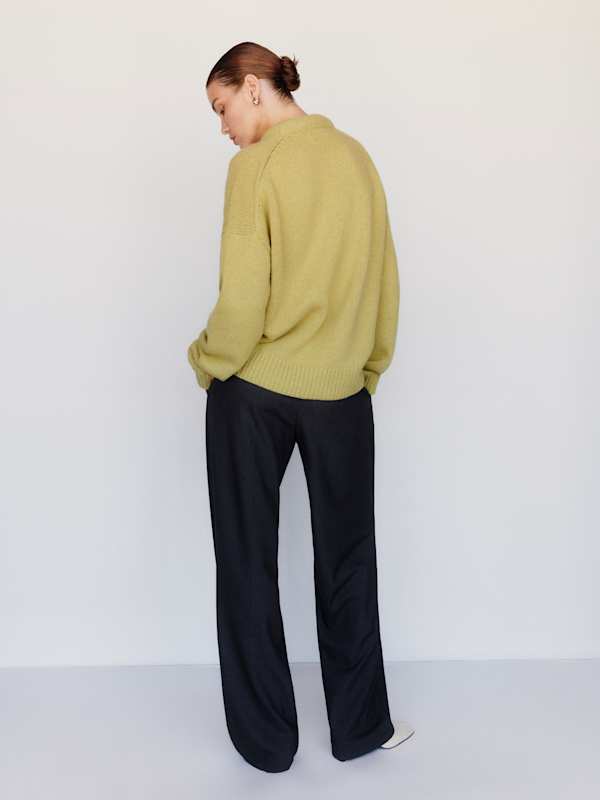 Jonie Cashmere Oversized Scoop Neck - Lemongrass