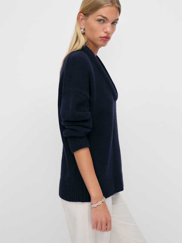 Jonie Cashmere Oversized Scoop Neck - Navy