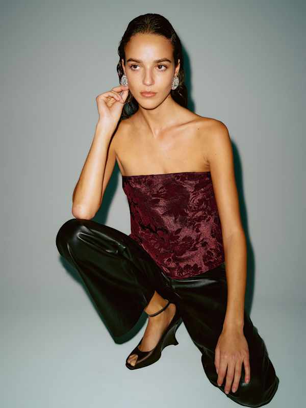 Spritz Top - Floral Wine