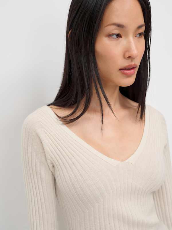 Shania Cashmere Sweater - Gossamer