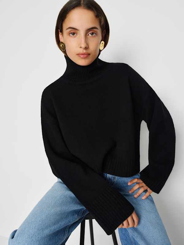 Estelle Earrings - Gold