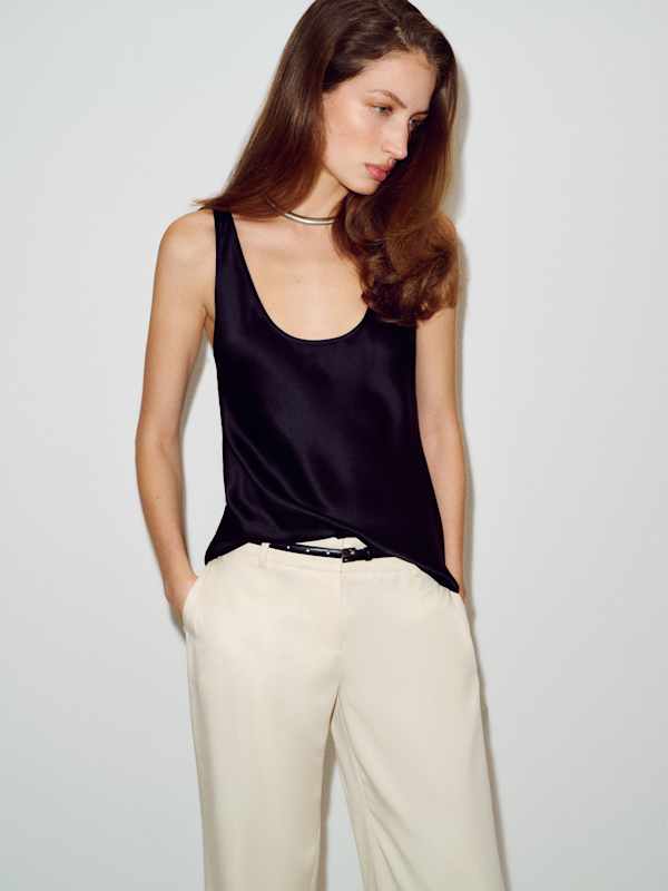 Veya Silk Top - Black