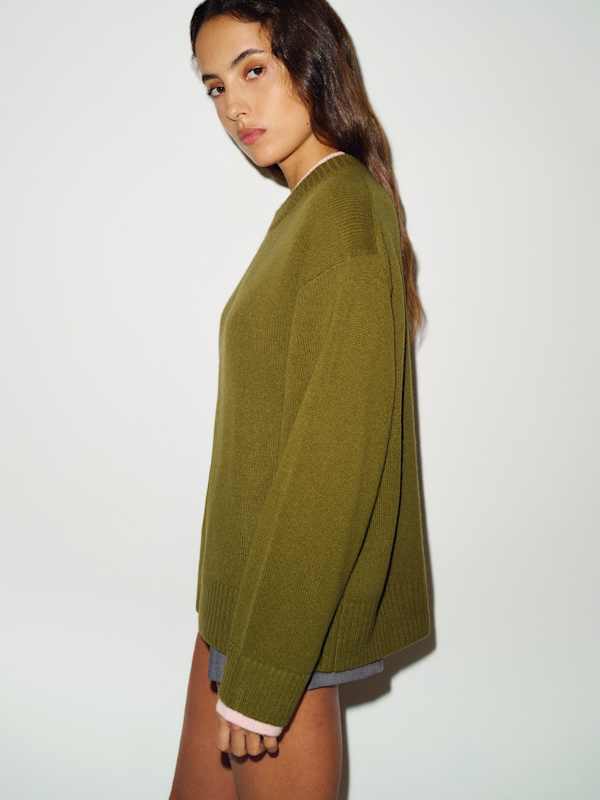 Tess Cashmere Sweater - Pear / Cherry Blossom