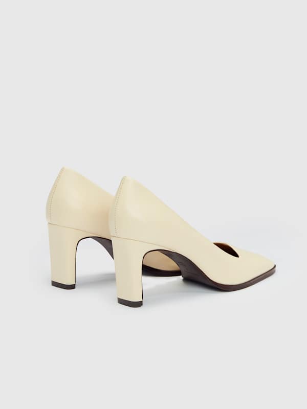 Inez High Pump - Almond Leather