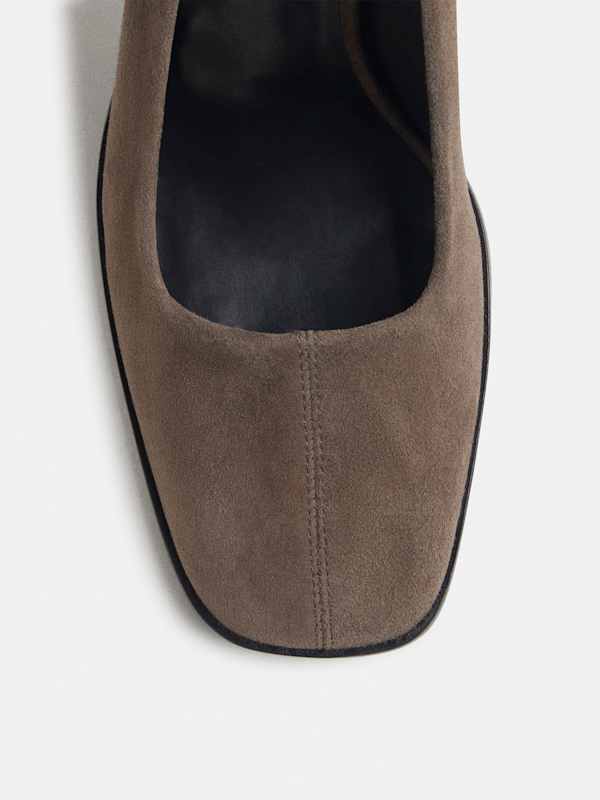 Inez High Pump - Clove Suede