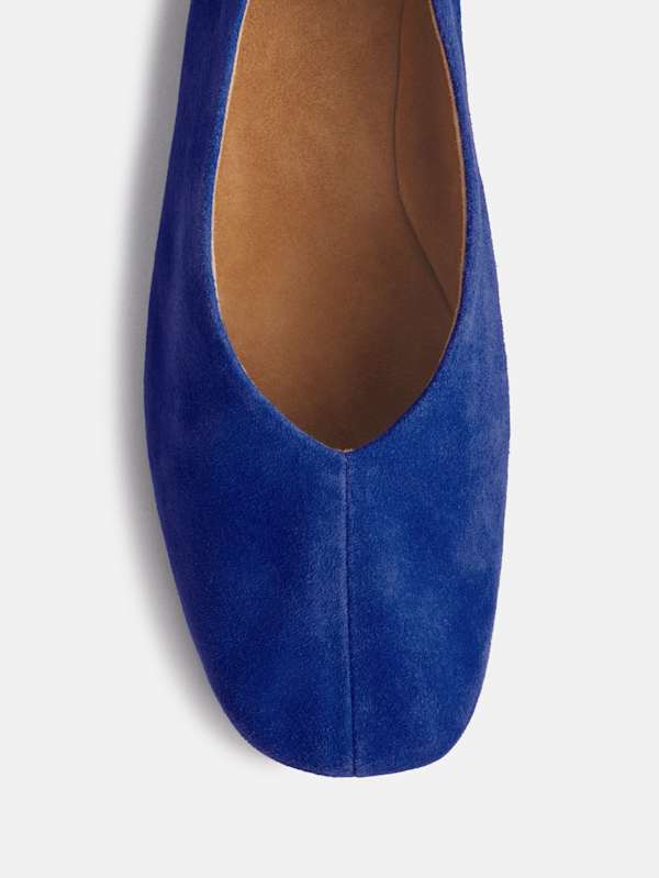 Blaine Flat - Cobalt Suede