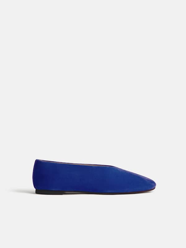Blaine Flat - Cobalt Suede