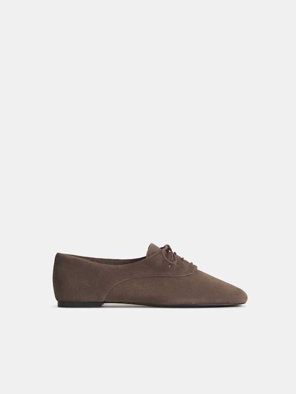 Buffy Oxford - Clove Suede