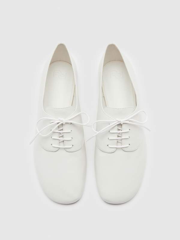 Buffy Oxford - White Leather
