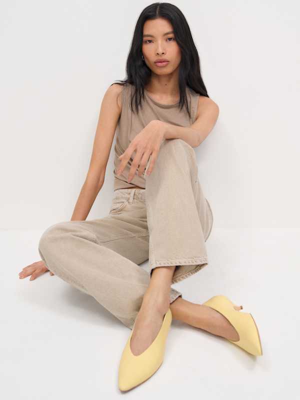 Calista Kitten Heel Pump - Lemon Custard Leather