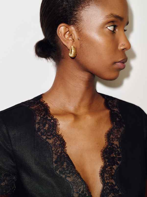 Brynn Linen Top - Black