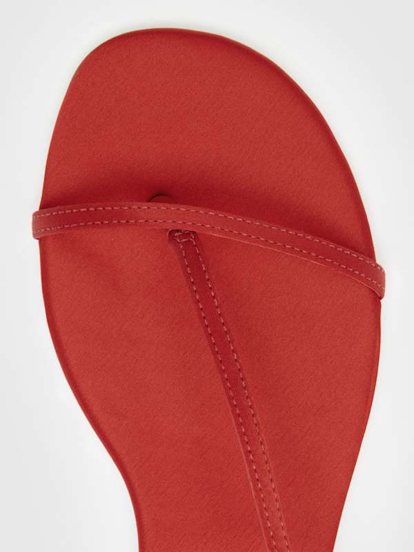 Pina Flat Sandal - Poppy Satin