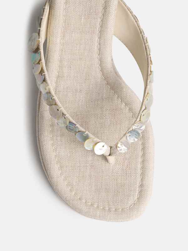 Jessie Block Heel Sandal - Oatmeal Linen Mother Of Pearl