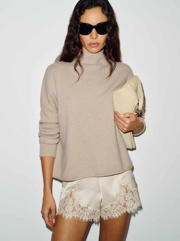 Trista Cashmere Mock Neck Sweater - Wheat