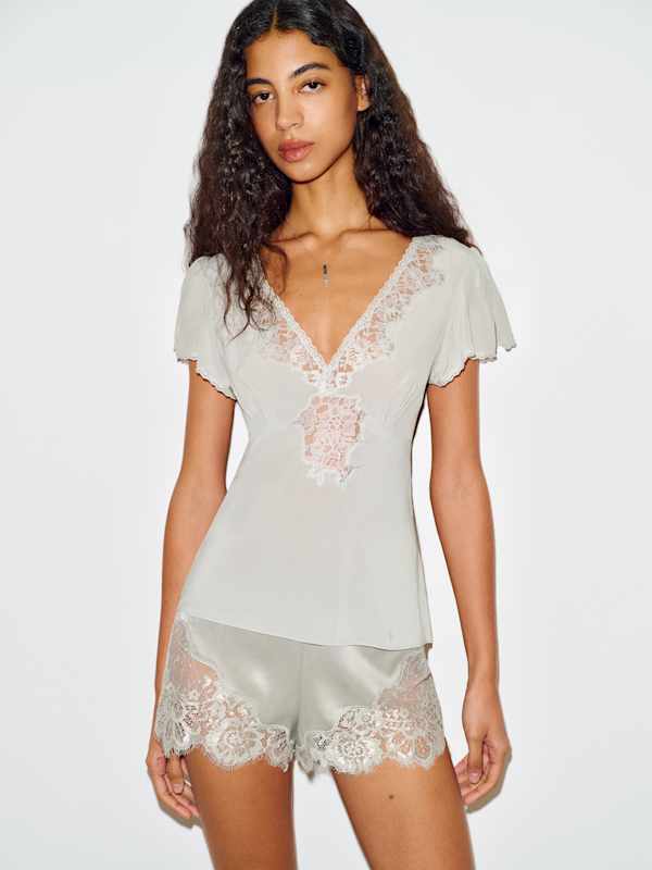 Zella Top - Hypnosis