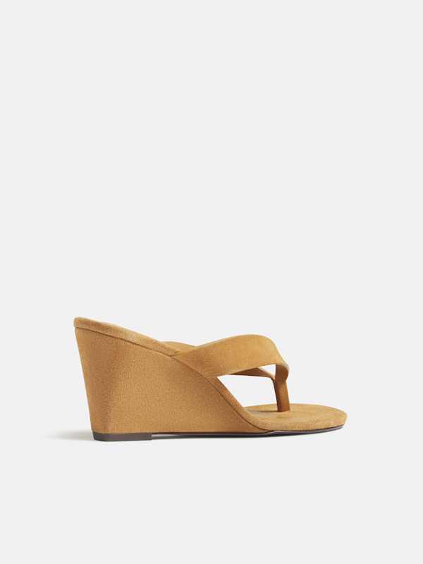 Jessie Wedge Thong - Peanut Butter Suede