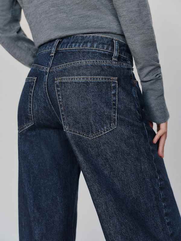 Cary Low Rise Slouchy Wide Leg Cropped Jeans - Titan