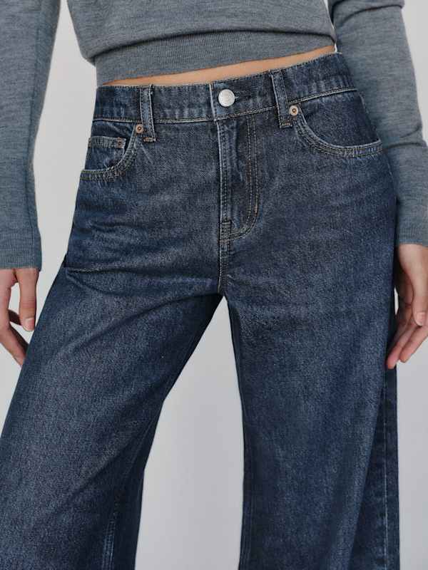 Cary Low Rise Slouchy Wide Leg Cropped Jeans - Titan