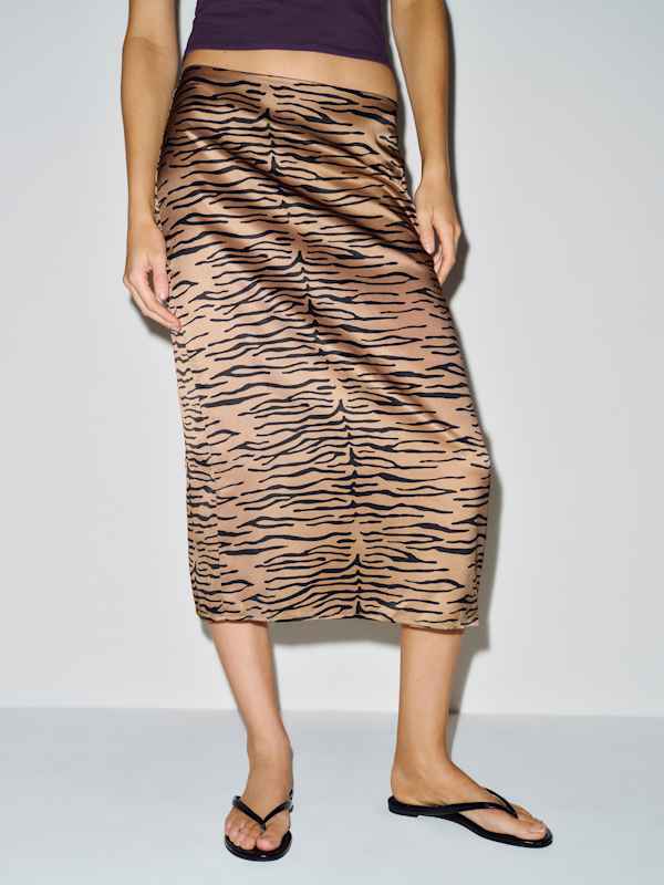 Helen Low Waist Silk Midi Skirt - Tan Tiger