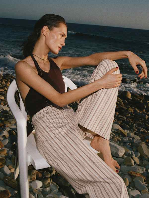 Quill Cashmere Halter Tank - Mahogany