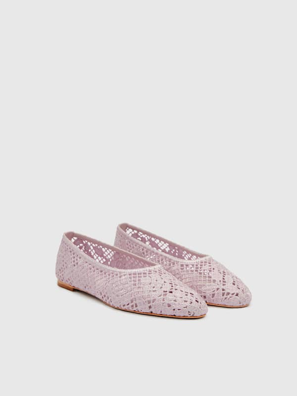 Pillar Flat - Pixie Dust Floral Crochet