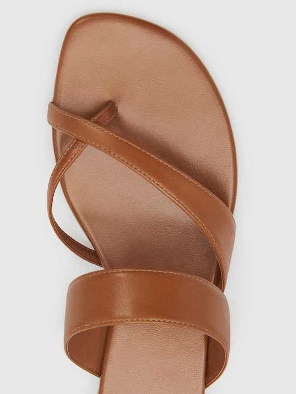 Genine Flat Sandal - Pecan Leather
