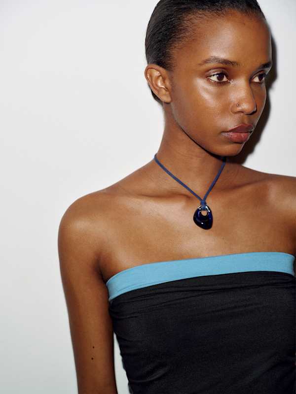 Evie Knit Top - Black Capri