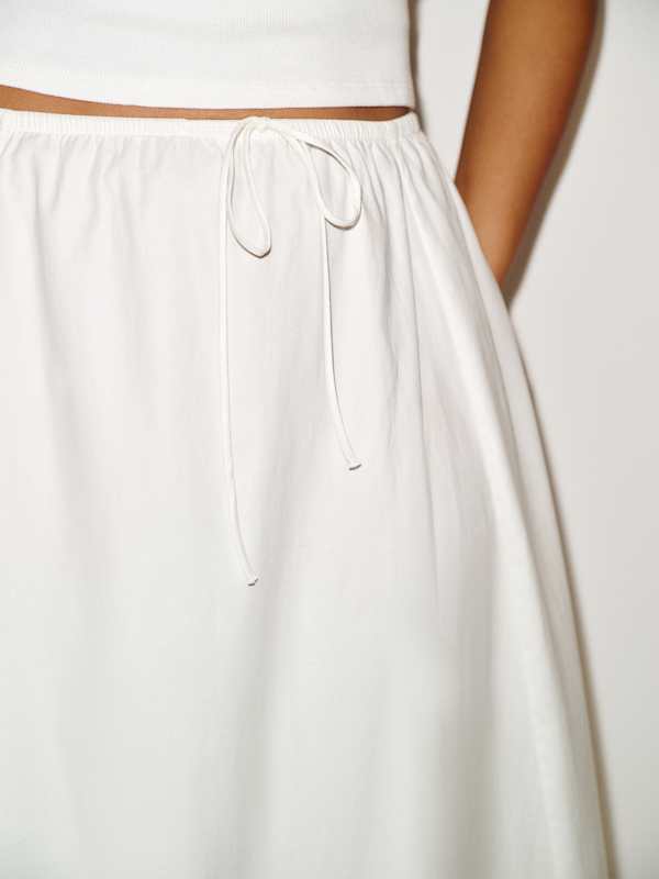 Cleo Skirt Es - White