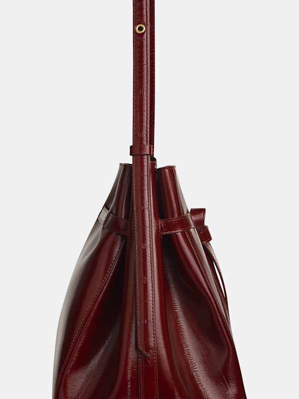 Beatrice Bucket Tote - Oxblood Eel