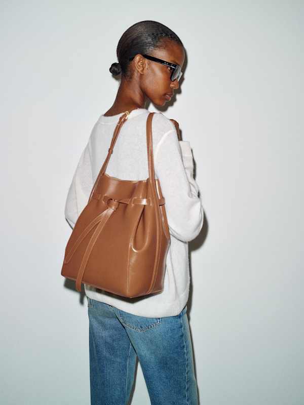 Beatrice Bucket Tote - Walnut Leather