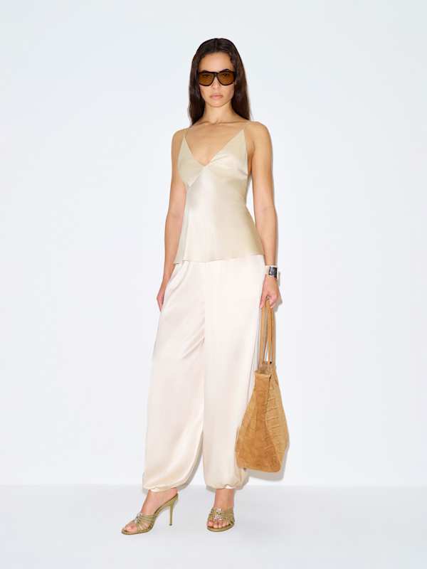 Jule Silk Top - Almond