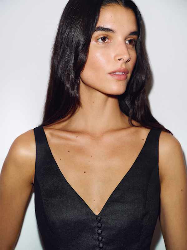 Flicka Linen Top - Black