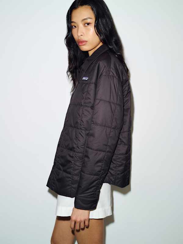Patagonia W's Light Gust Shirt Jacket - Black