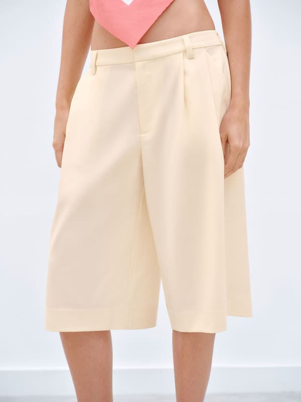 Apollo Short - Cream