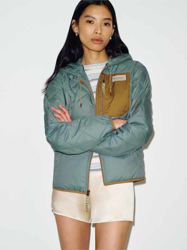 Patagonia W's Diamond Quilted Bomber Hoody - Blue Sage