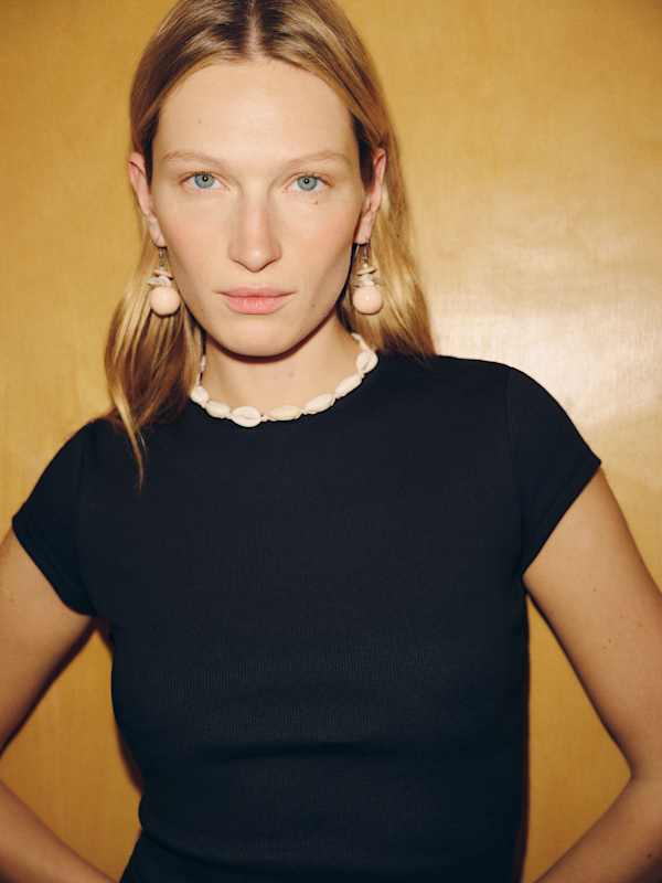 Gianna Tee - Black