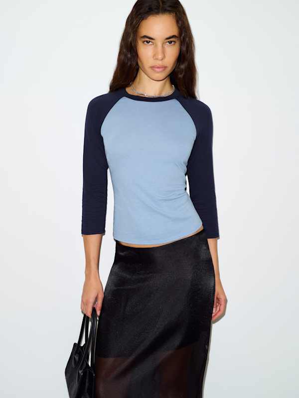 Noelle Tee - Skyline With Midnight